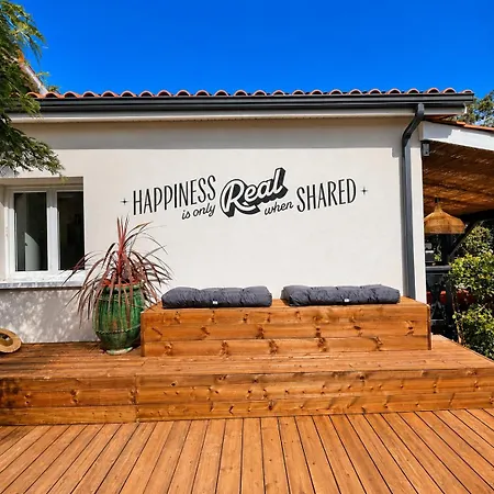 Magic Villa, 15 People For Families Or Groups Of Friends Villa Lacanau